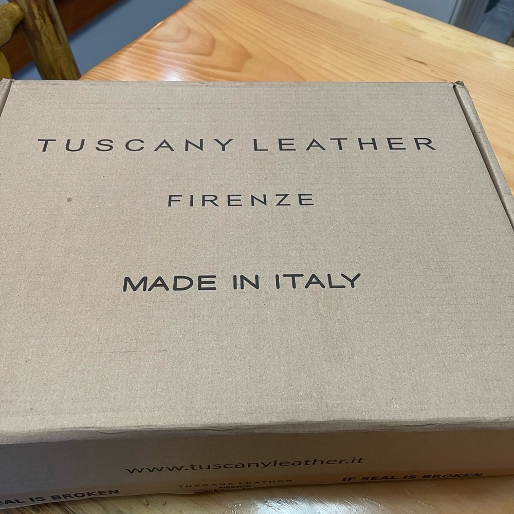 Tuscany Leather hobo bag. NWT ! - Picture 12 of 14